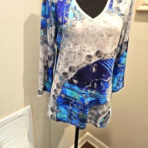 Elegant V-Neck Blue and Gray Blouse